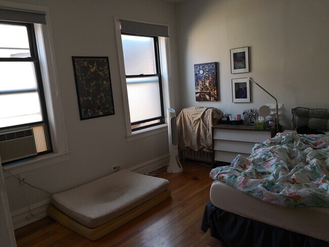 Foto del edificio - 5465 S Ingleside Ave