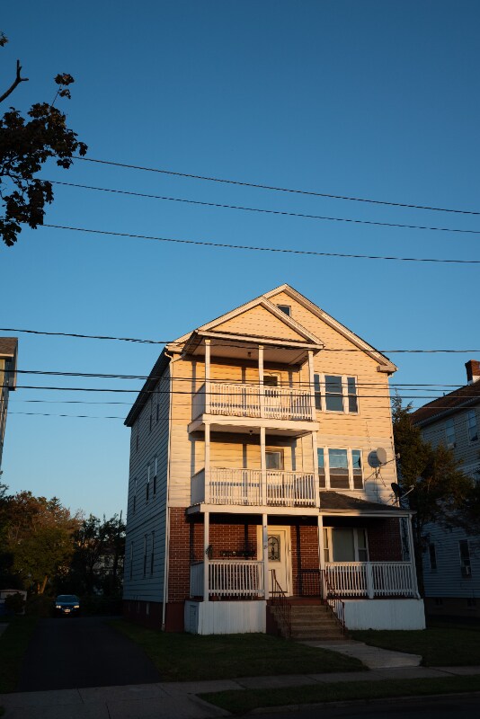 Building Photo - 29 Curtin St