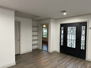 Building Photo - 6646 Limestone St