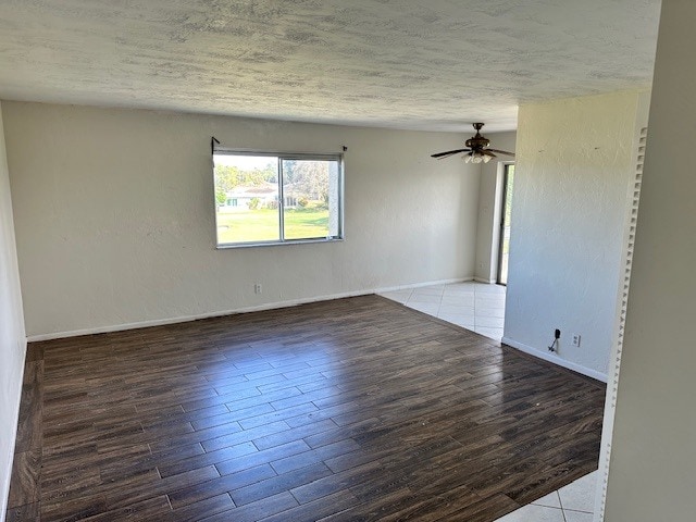 Building Photo - 3645 Boca Ciega Dr