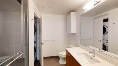 Interior Photo - 399 Fremont