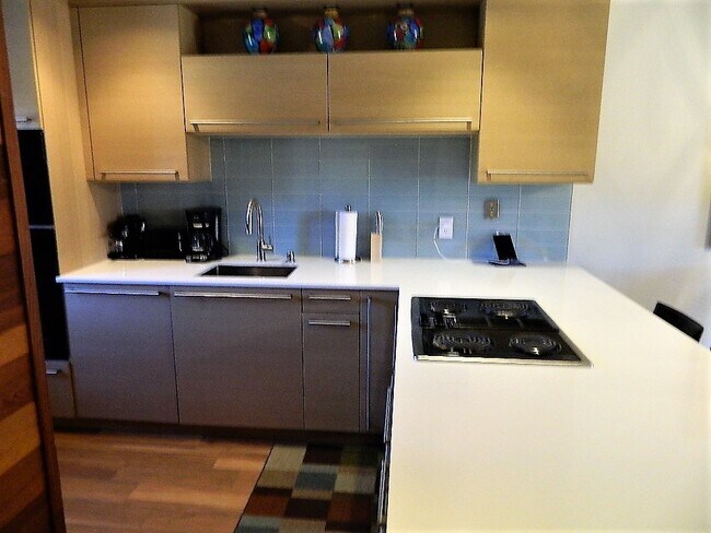 Building Photo - Winter Seasonal Rental- Snowscape 51