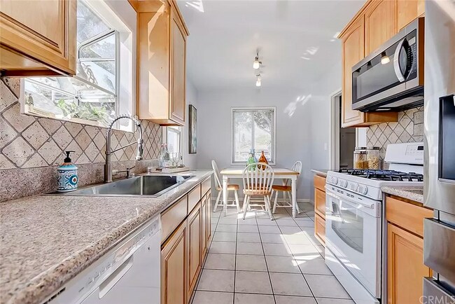 Foto del edificio - 2616 Ralston Ln