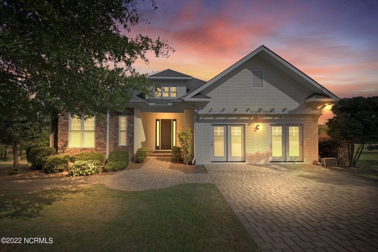 Primary Photo - 130 Pacer Ln