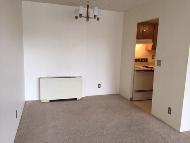 Foto del edificio - Secure One-Bedroom Condo Near CSU with Premium Community Amenities