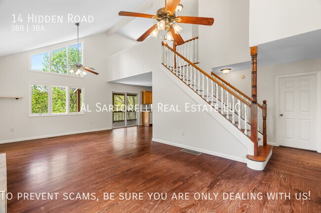 Foto del edificio - 14 Hidden Rd