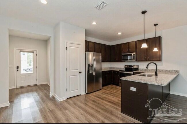 Building Photo - 1734 Sound Haven Ct