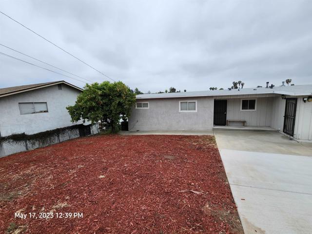Building Photo - 2073 El Prado Ave