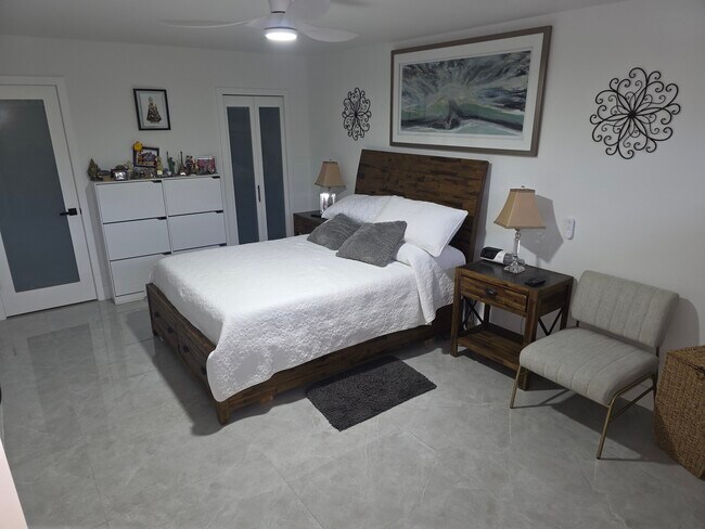 Foto del edificio - 6446 Miami Lakes Dr