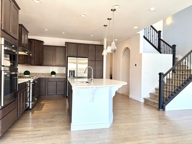 Building Photo - FABULOUS 2 STORY IN WOLF RANCH
