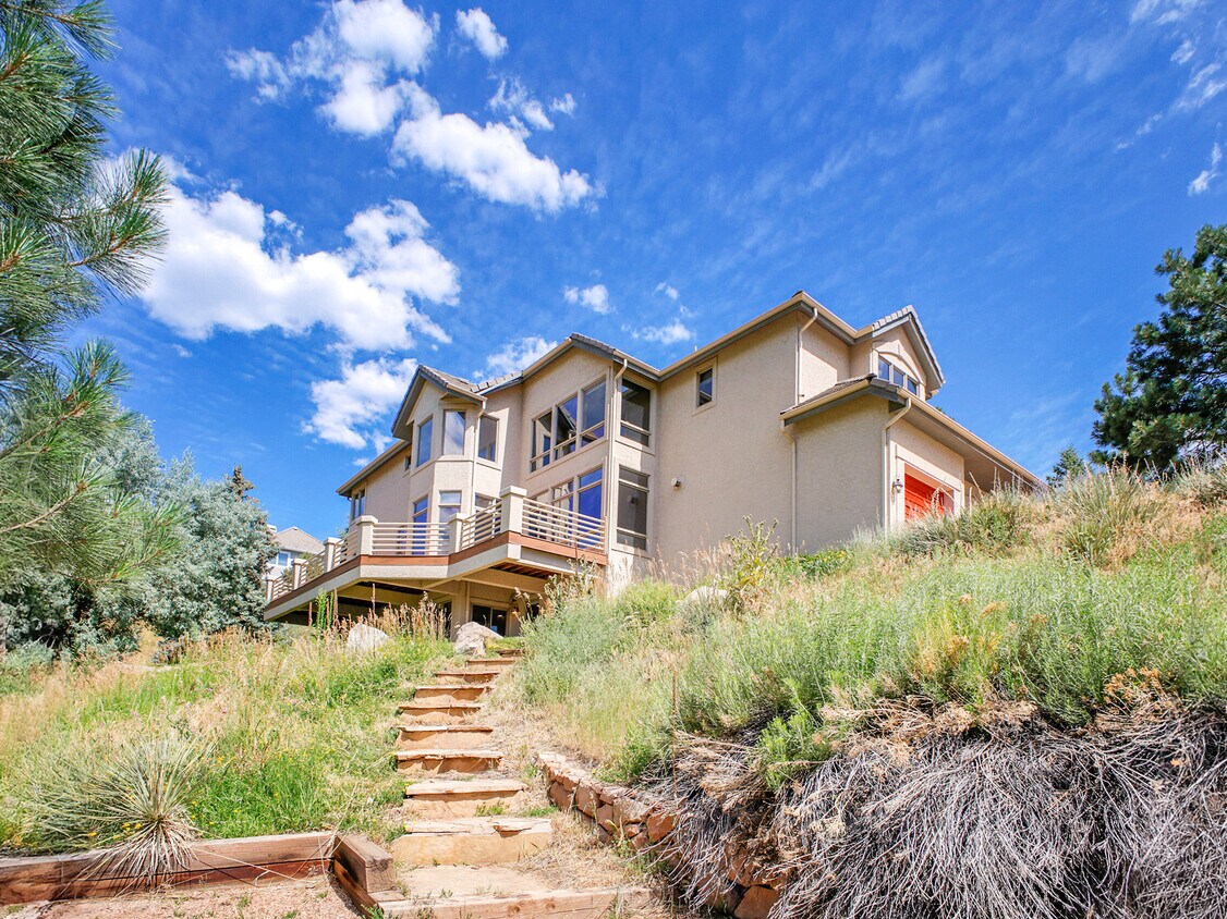 Foto principal - 16374 Sandstone Dr