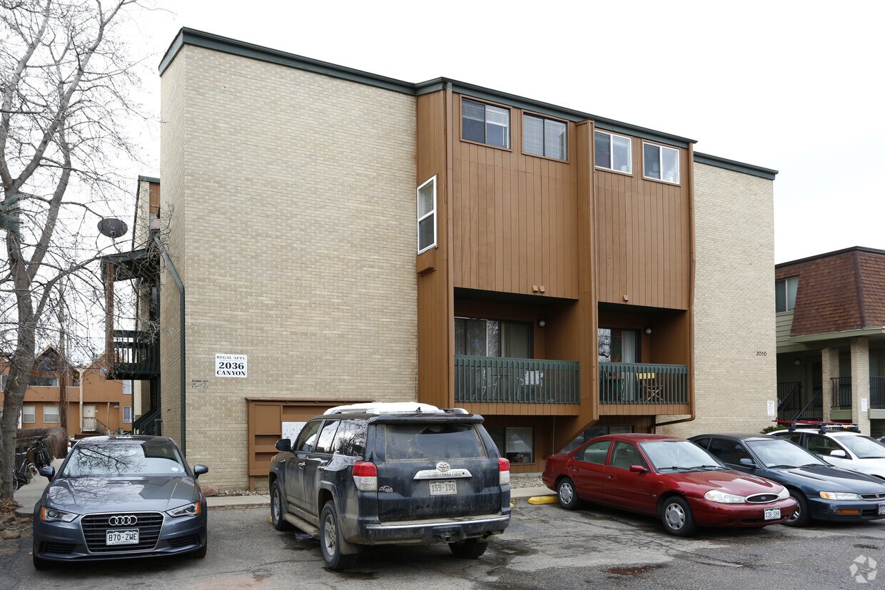 Foto principal - Regal Apartments