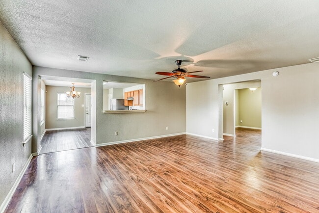 Building Photo - 20639 Tealbrook Dr
