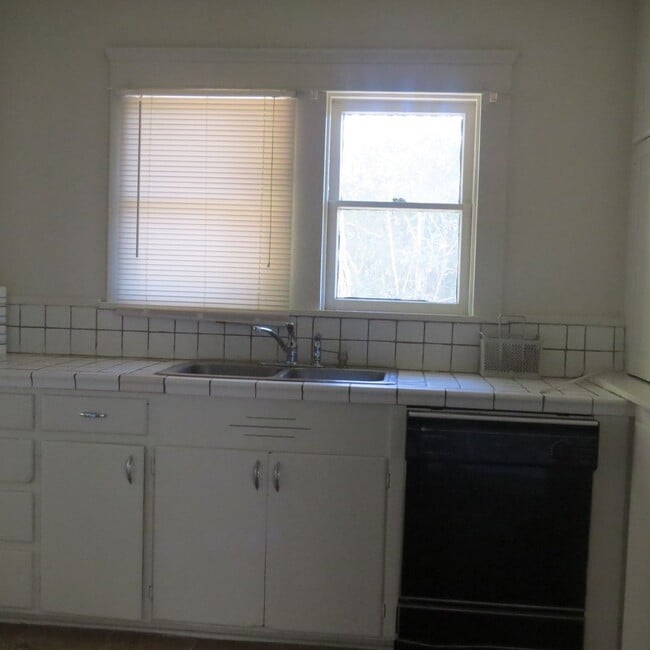 Foto del edificio - Ranch Style Home