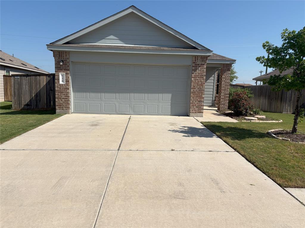 Foto principal - 116 Circle Wy