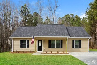 Building Photo - 192 Fairfax Dr