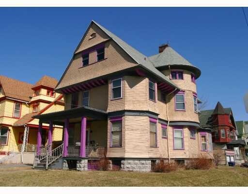 Foto principal - 1093 Ellicott St