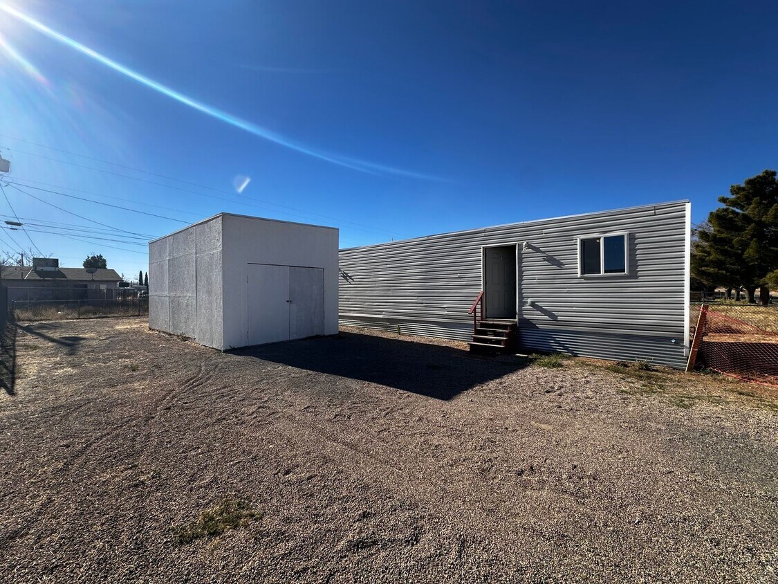 3600 Thompson Ave, Kingman, AZ 86409 House Rental in Kingman, AZ