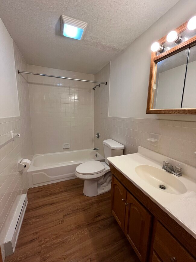 Foto del edificio - 95 Shawn Dr