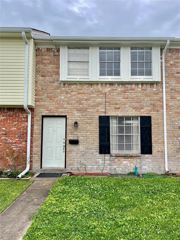 31 San Jacinto Dr, Galveston, TX 77550 Condo for Rent in Galveston