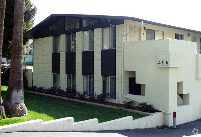 Building Photo - Chula Vista Towne Centre Apartments