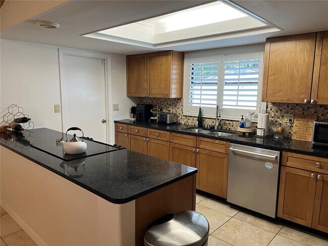 Building Photo - 4714 Lodestone Dr