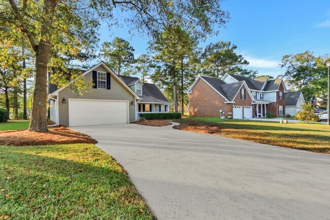 Foto del edificio - 114 Egrets Way Ln