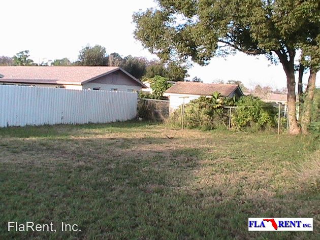 Foto del edificio - 10308 Brownwood Ave
