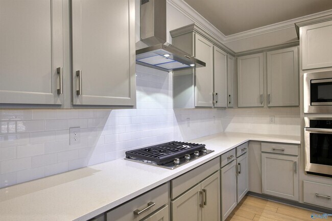 Building Photo - 22895 Ansley Dr