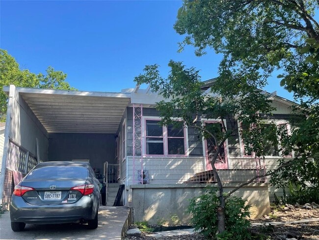 Foto del edificio - 4407 Lareina Dr