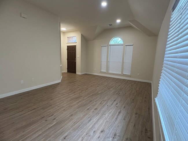Foto del edificio - 12905 Withers Way