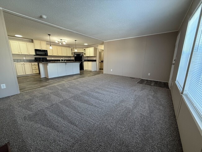 Foto del edificio - 12457 St Michel Ave