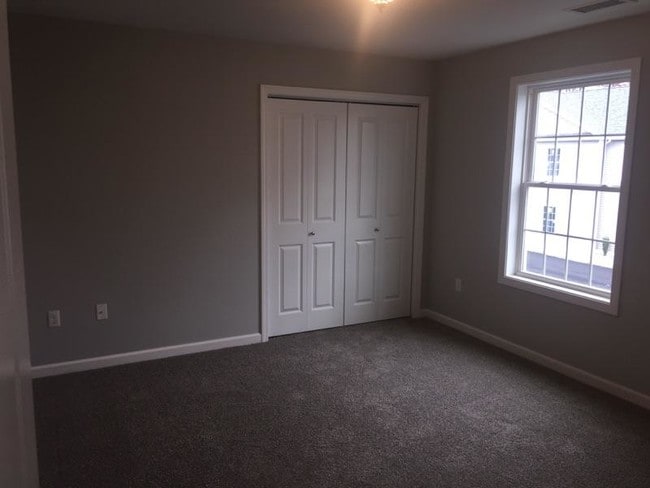 Building Photo - 189 Whiting St