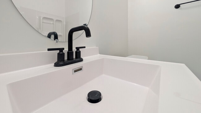 Foto del edificio - North Valley Apartments