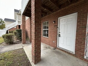 Building Photo - 233 Magnolia Plantation Ct