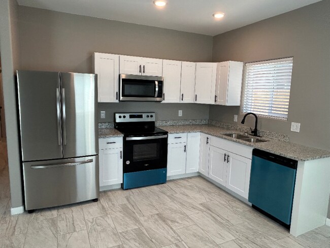 Foto del edificio - 512 N Cherokee Ave