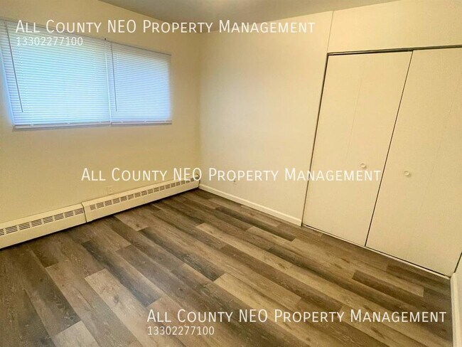 Building Photo - 2-bedroom, 1-bathroom unit in Akron!