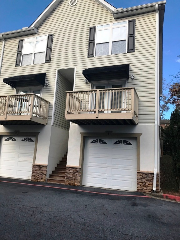 Foto principal - 103 Pickens St