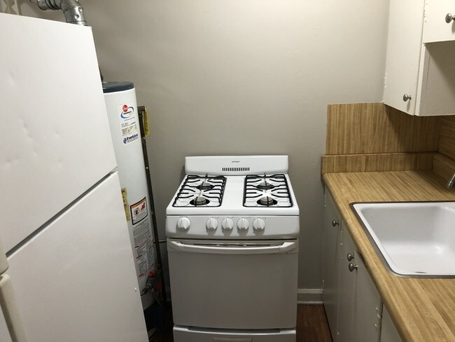 Foto del edificio - 216 N Taylor St