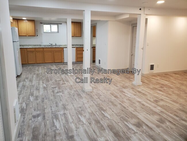 Foto del edificio - 1128 W Jackson Ave