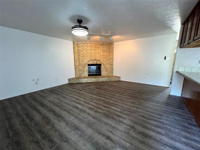 Foto del edificio - 24315 Beef Canyon Dr