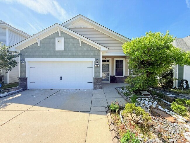 Foto del edificio - 915 Oglethorpe Dr