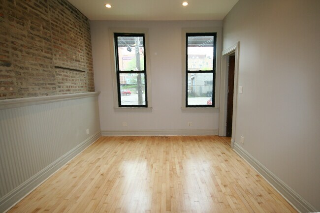 Foto del edificio - 2862 W 21st street