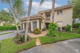Building Photo - 16332 Malibu Dr