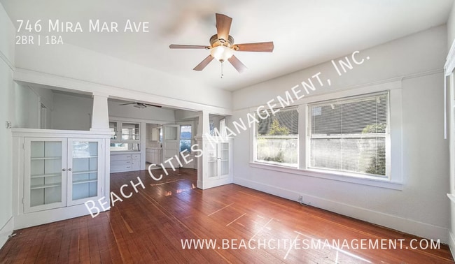 Building Photo - 746 Mira Mar Ave