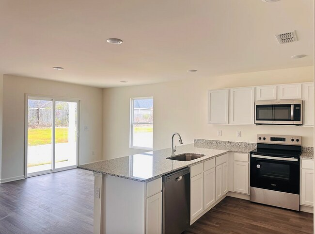 Foto del edificio - 239 Isabella Way