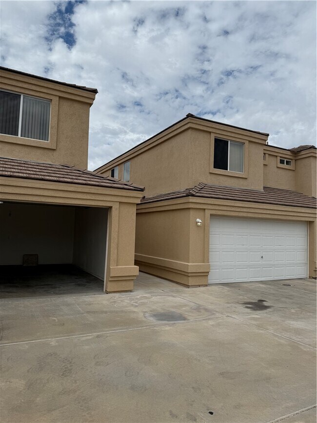 Foto del edificio - 3424 Sunriver Rd