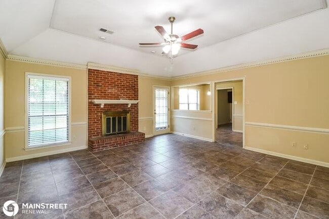 Building Photo - 1041 Trappers Cove, Memphis, TN 38018