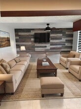 Building Photo - 600 NW 214th St