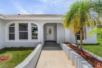 Building Photo - 16120 Alcira Cir